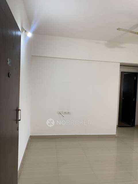 1 BHK Flat In Ratan Neptune For Sale  In Hadapsar