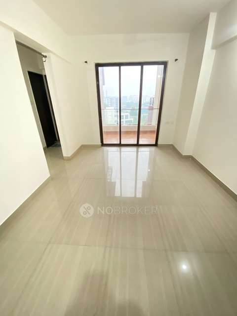 1 BHK Flat In Ratan Neptune For Sale  In Hadapsar