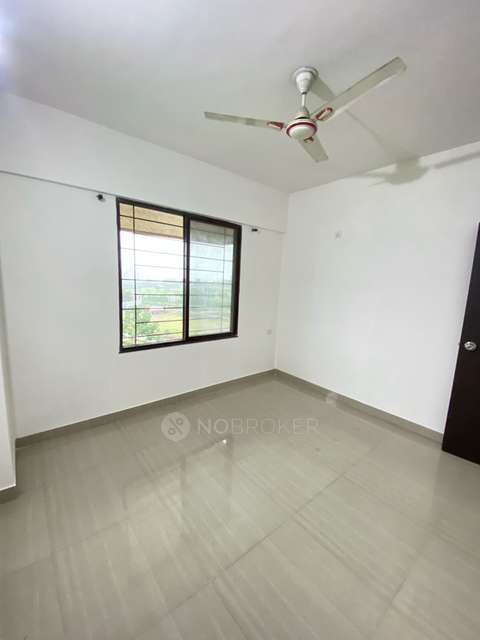 1 BHK Flat In Ratan Neptune For Sale  In Hadapsar