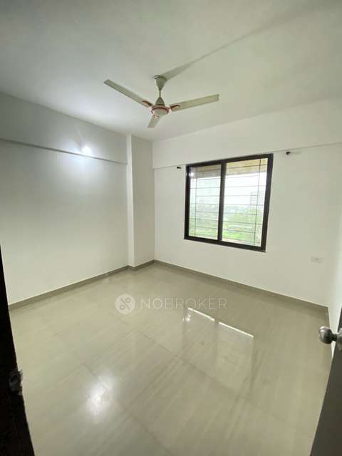 1 BHK Flat In Ratan Neptune For Sale  In Hadapsar