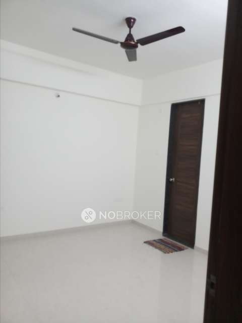 2 BHK Flat In Ravinanda Skylights for Rent  In Wagholi