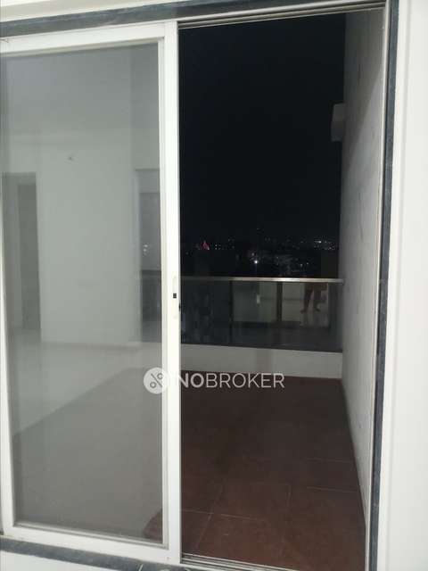 2 BHK Flat In Ravinanda Skylights for Rent  In Wagholi