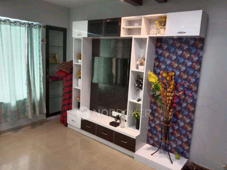 2 BHK Flat In Savannah 2 Co-operative Housing Society Limited for Rent  In Wagholi