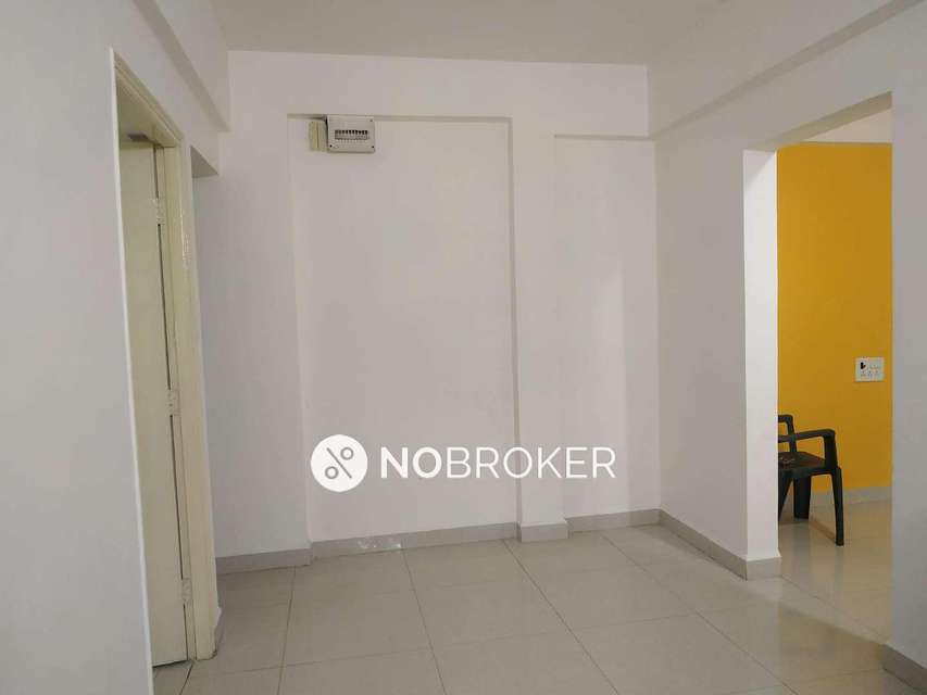 2 BHK Flat In Swapnashilp Apartment  for Rent  In Pimple Nilakh