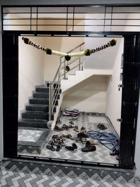 2 BHK Flat In Standalone Building  for Rent  In Phursungi