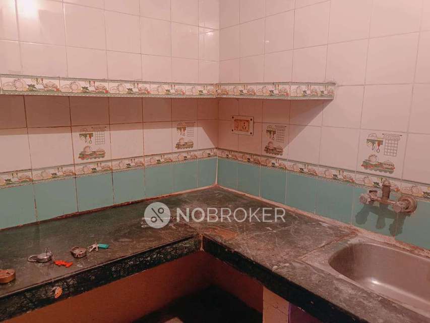 1 BHK Flat for Rent  In West Mukherjee Nagar