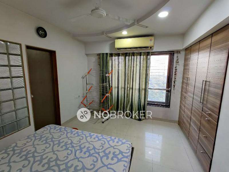 4 BHK Flat In Nirlac Solitaire For Sale  In Thane West