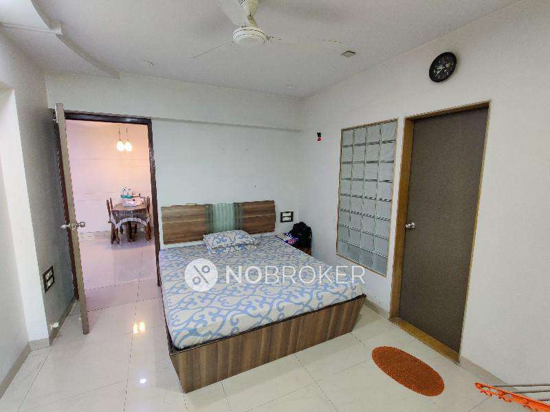 4 BHK Flat In Nirlac Solitaire For Sale  In Thane West