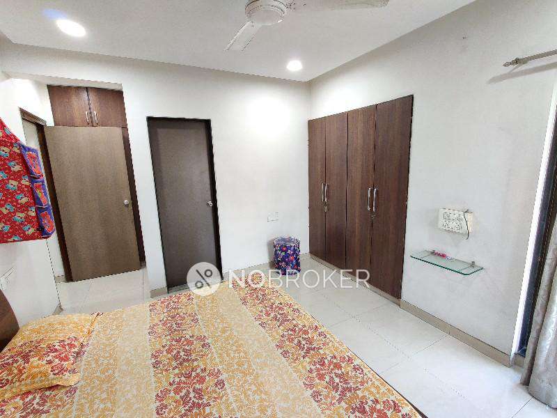 4 BHK Flat In Nirlac Solitaire For Sale  In Thane West