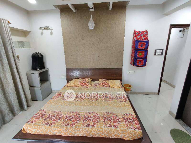 4 BHK Flat In Nirlac Solitaire For Sale  In Thane West