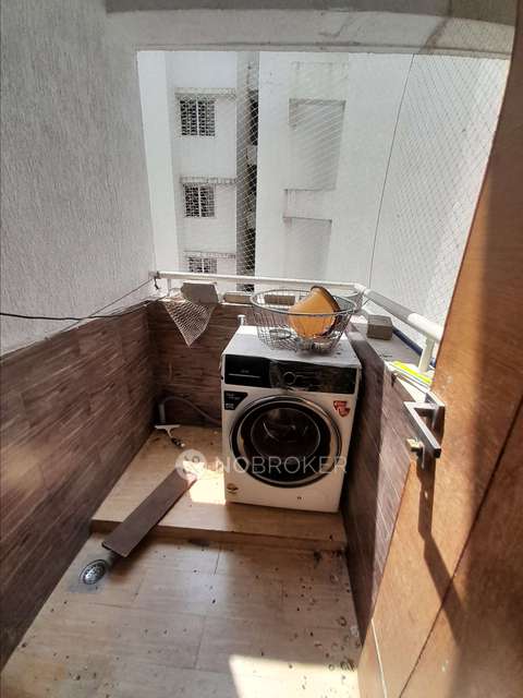 2 BHK Flat In Kohinoor Grandeur for Rent  In  Ravet