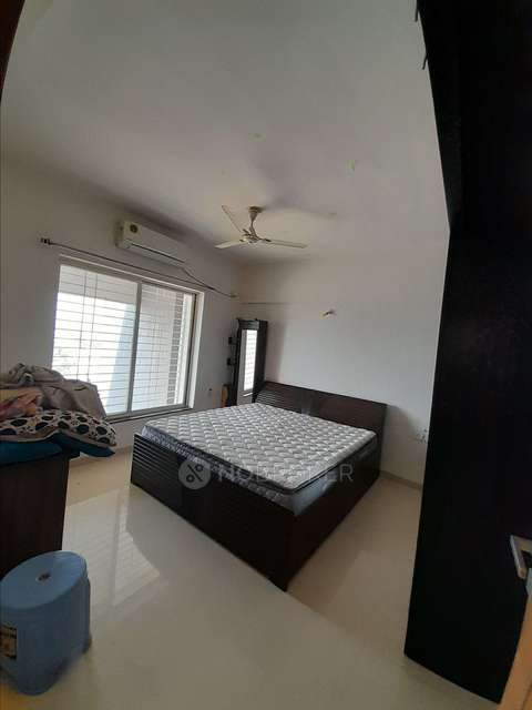 2 BHK Flat In Kohinoor Grandeur for Rent  In  Ravet