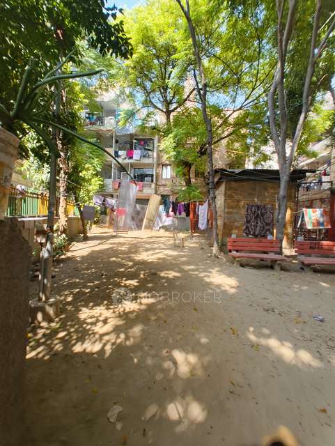 1 BHK Flat In B2c Block, Dda Flats,  For Sale  In Janakpuri