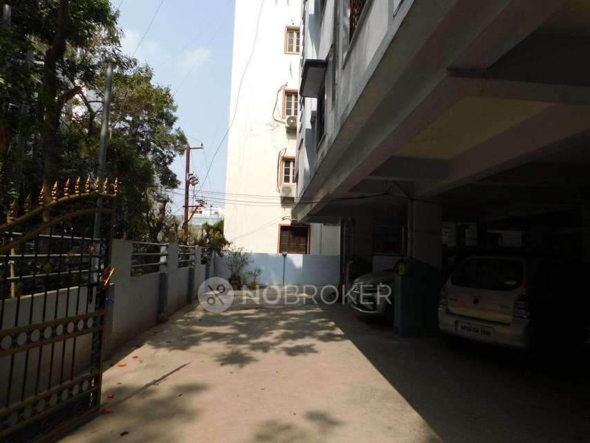 3 BHK Flat In Dollfine Towers For Sale  In Madinaguda