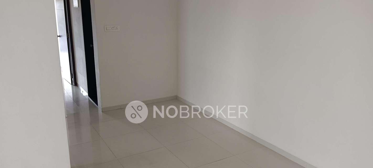 2 BHK Flat In Samar Heights For Sale  In Wadala East