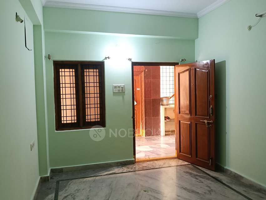 3 BHK Flat In Yashoda Towers For Sale  In  L. B. Nagar