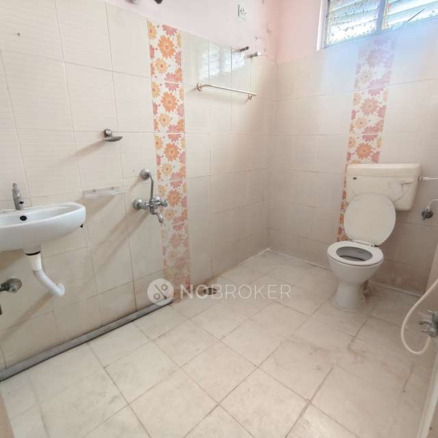 3 BHK Flat In Yashoda Towers For Sale  In  L. B. Nagar