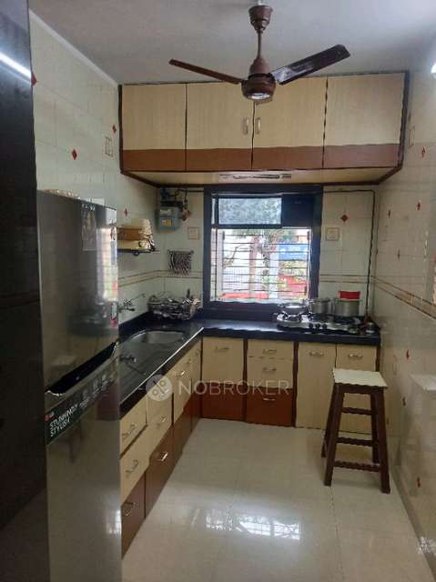 2 BHK Flat In Veena Beena Chs Ltd For Sale  In Sewri West