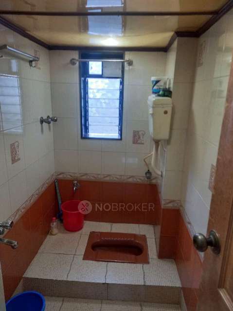 2 BHK Flat In Veena Beena Chs Ltd For Sale  In Sewri West