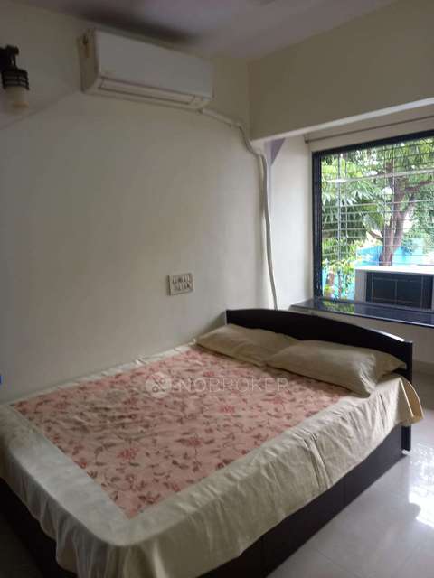 2 BHK Flat In Veena Beena Chs Ltd For Sale  In Sewri West