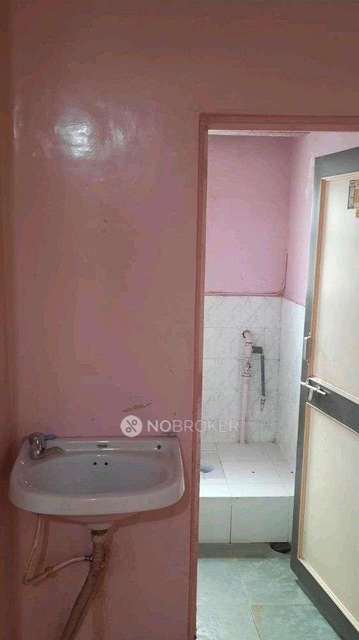 1 RK Flat In Yogesh Apartment For Sale  In Vadgaon Budruk