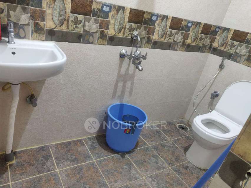 2 BHK Flat In Prabhavathi Spring Field For Sale  In Devarachikkana Halli