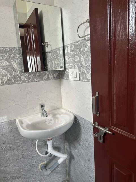 3 BHK Flat In Brindavan Enclave, Subramanyapura For Sale  In Brindavan Enclave