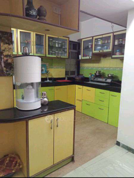 Shared Room for Female In 2 BHK In Elite Empire Only For Working Females Near Balewadi High Street In Elite Empire