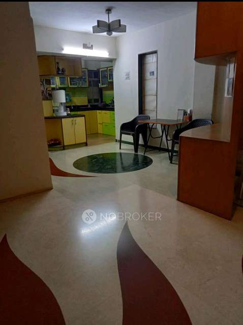 Shared Room for Female In 2 BHK In Elite Empire Only For Working Females Near Balewadi High Street In Elite Empire