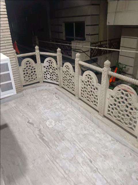 PG for Girls in Ranjeet Nagar