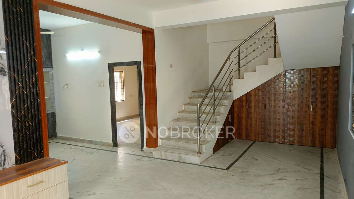 4+ BHK House For Sale  In Pragathi Nagar