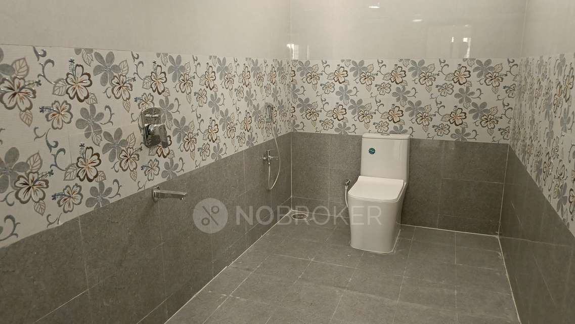 4+ BHK House For Sale  In Pragathi Nagar