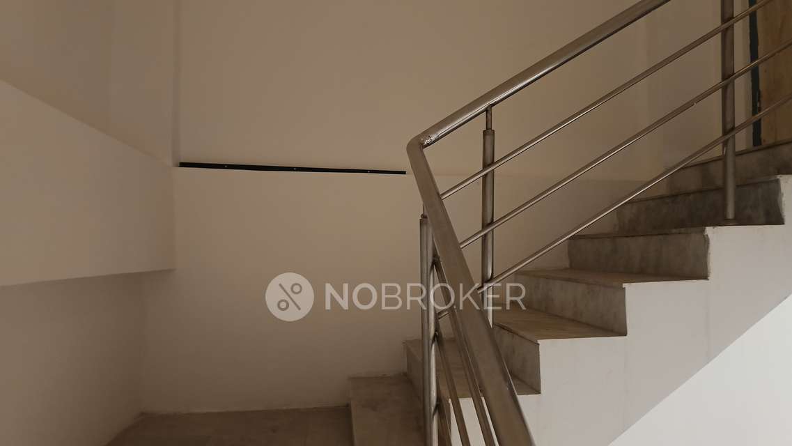 4+ BHK House For Sale  In Pragathi Nagar