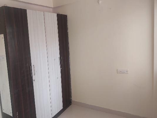 2 BHK Flat In Srivani Symphony Apartment For Sale  In Bommasandra