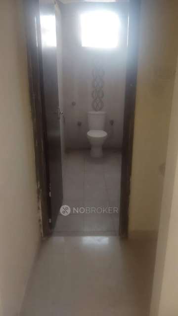 2 BHK Flat In Srivani Symphony Apartment For Sale  In Bommasandra