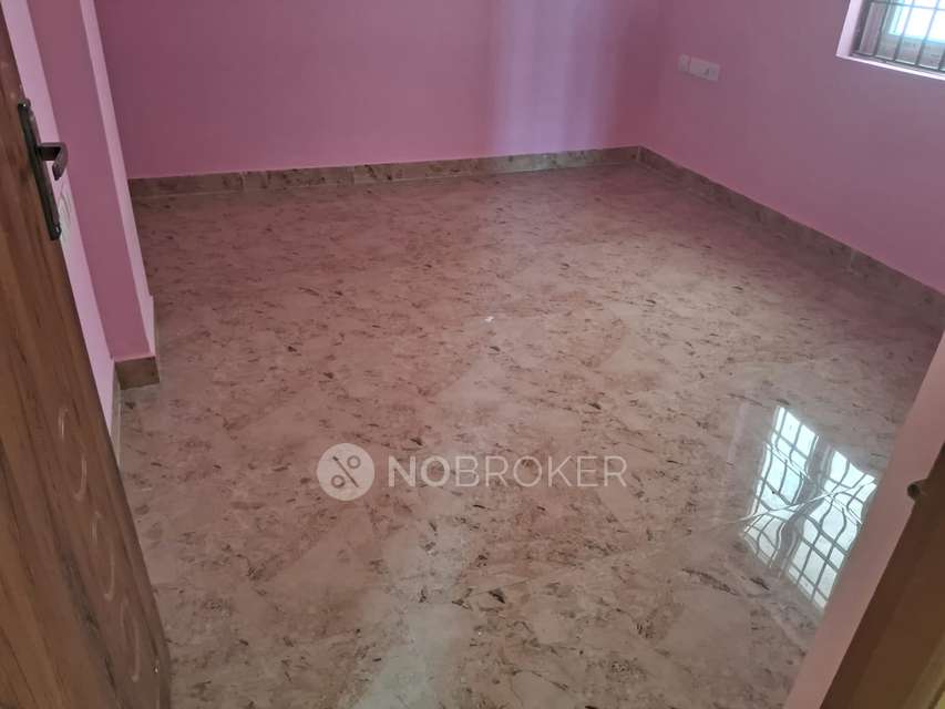 2 BHK Flat for Rent  In Thazhambur