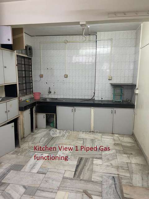 2 BHK Flat In Swaralata Apartments For Sale  In Thane West