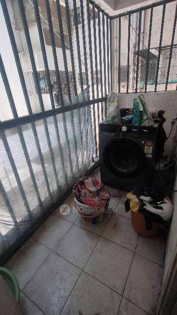 2 BHK Flat In Madhuban Chs For Sale  In Vishrantwadi