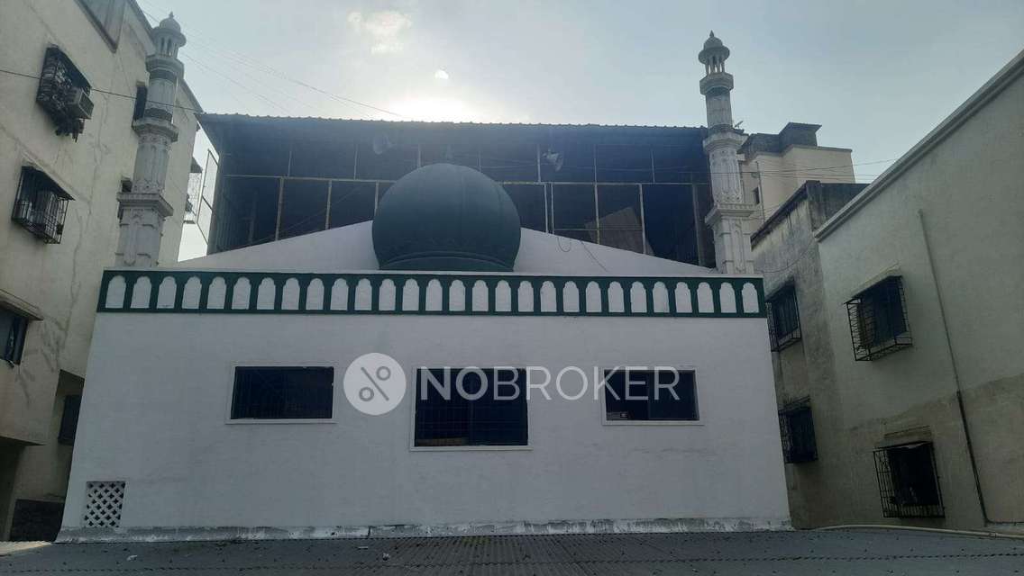 2 BHK Flat In Durrani Complex For Sale  In Kondhwa