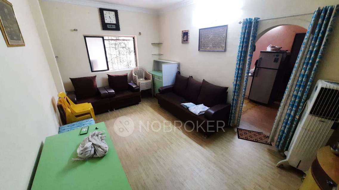 2 BHK Flat In Durrani Complex For Sale  In Kondhwa