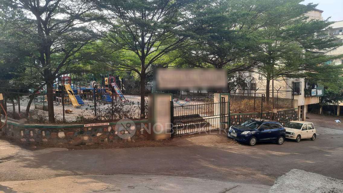 2 BHK Flat In Durrani Complex For Sale  In Kondhwa