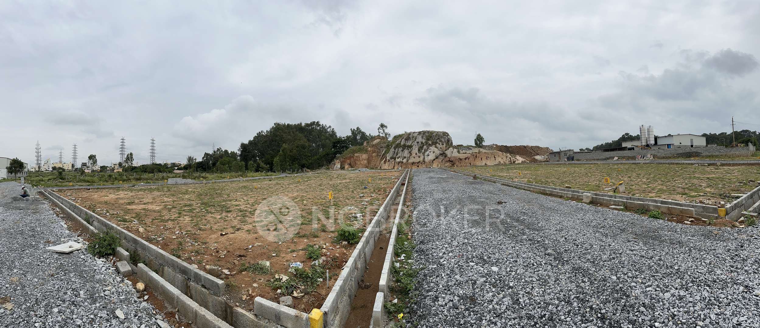 Plot For Sale  In Begur - Koppa Rd