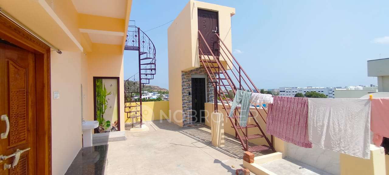 PG for Girls in Badangpet