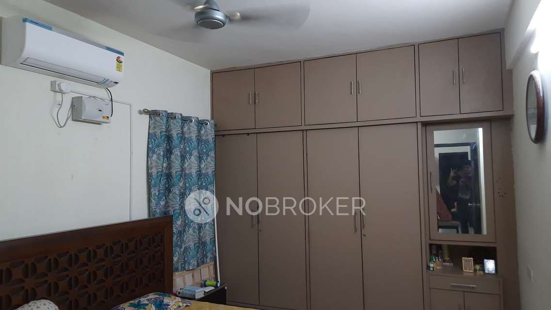 2 BHK Flat In Tulip Le Park For Sale  In Kondapur