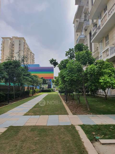 4+ BHK Flat In Bptp Mansions For Sale  In Sector 66