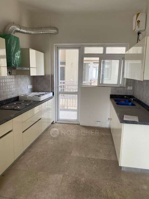 4+ BHK Flat In Bptp Mansions For Sale  In Sector 66