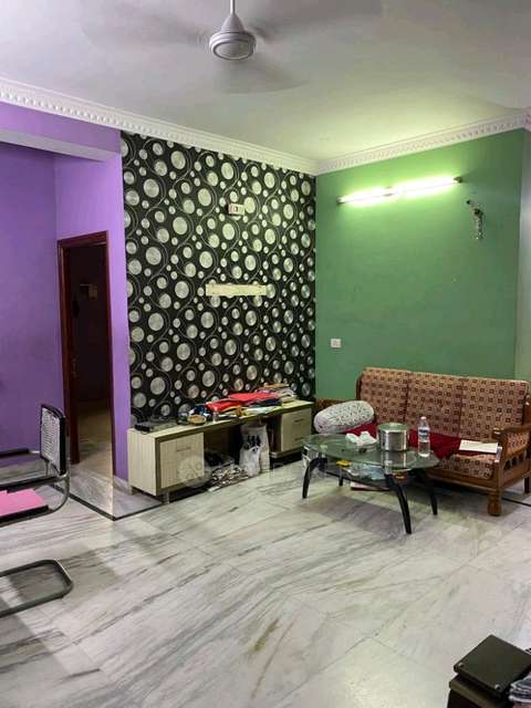 3 BHK Flat In Standalone Building  For Sale  In Rikab Gunj