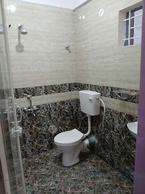 PG for Girls in Kadubeesanahalli