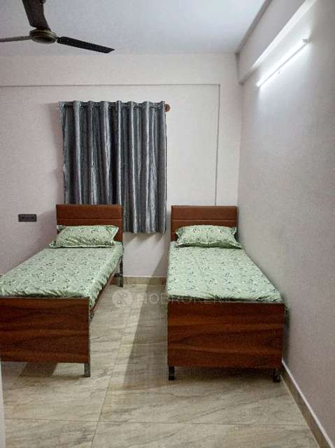 PG for Girls in Kadubeesanahalli