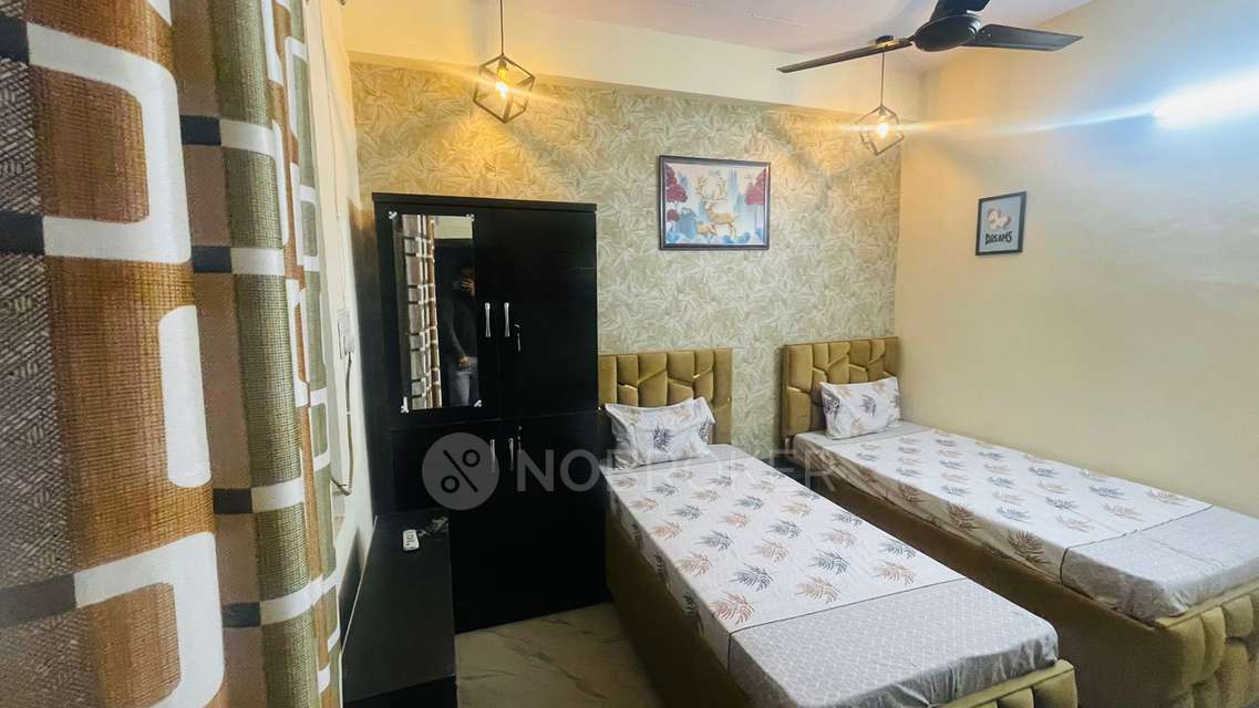 PG for Anyone in  Sector 62